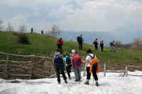 028-verso-l'altro-lago.jpeg (82201 byte)