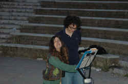 031_Luca_e_Antonella_-_la_strana_coppia!.jpg (83592 byte)
