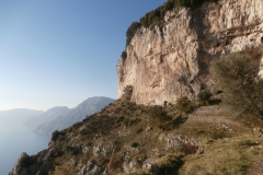 PC083645