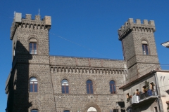 PB086281